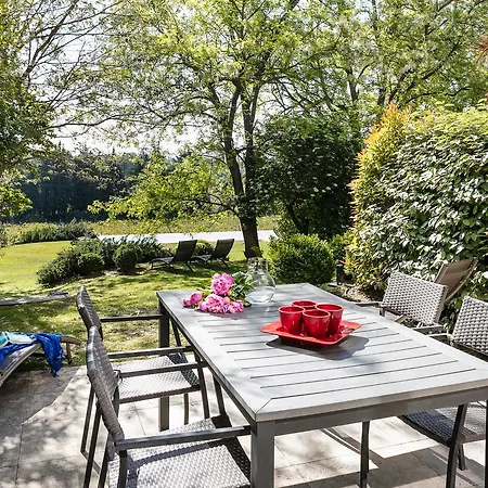 Chateau Des Cinq Cantons Guest house Carpentras