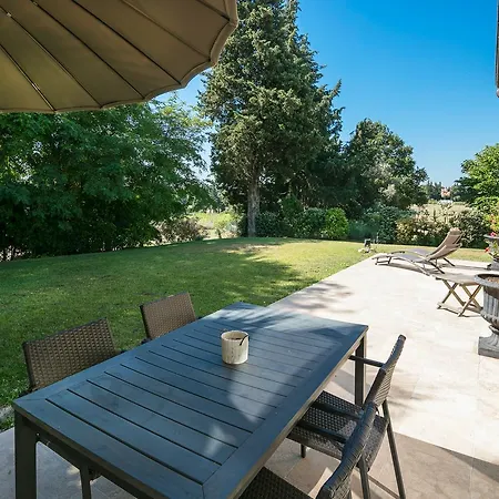 Guest house Chateau Des Cinq Cantons