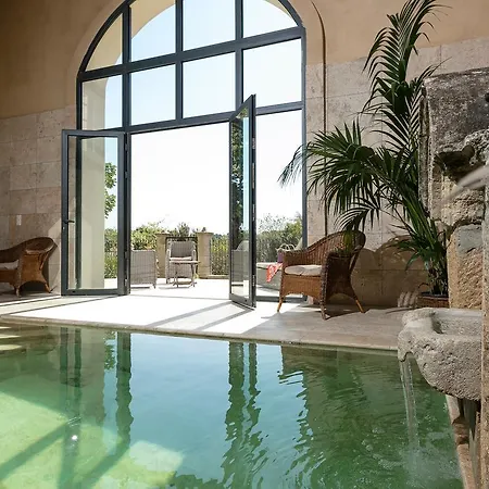 Chateau Des Cinq Cantons